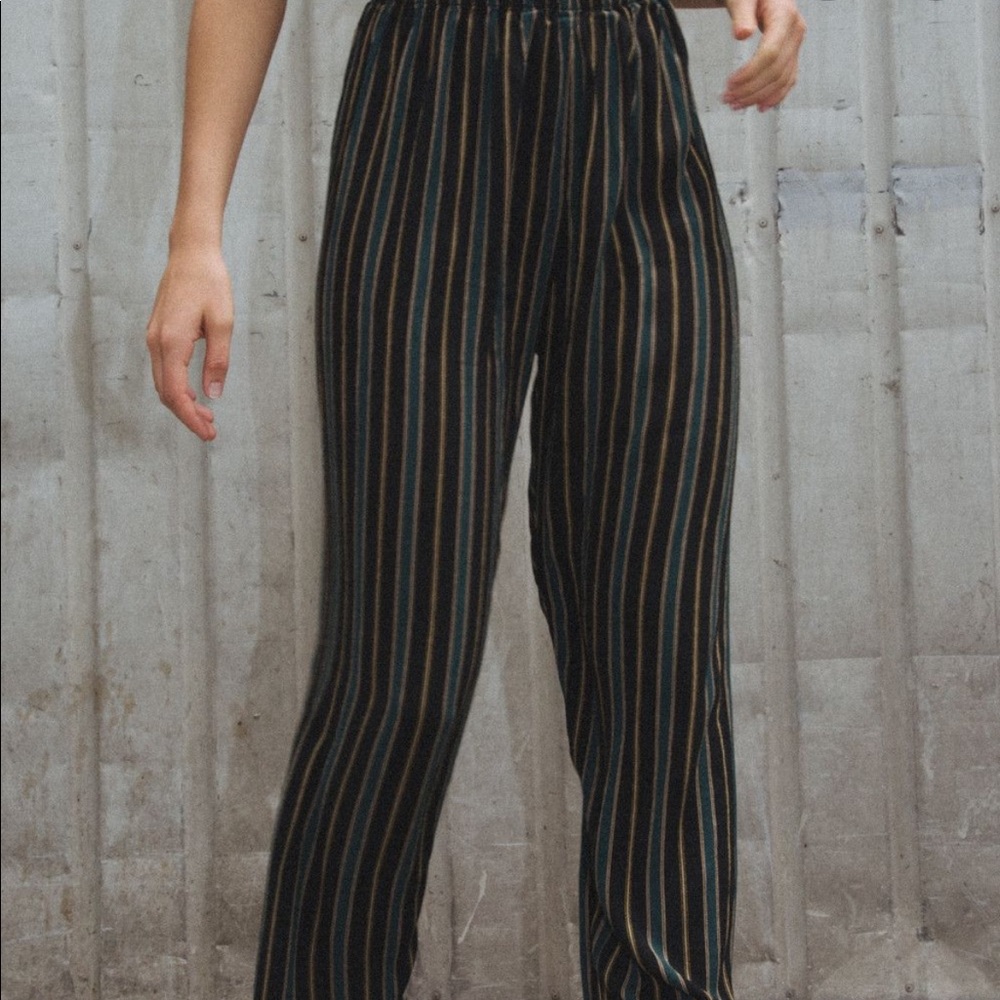 Brandy Melville Elastic Pants